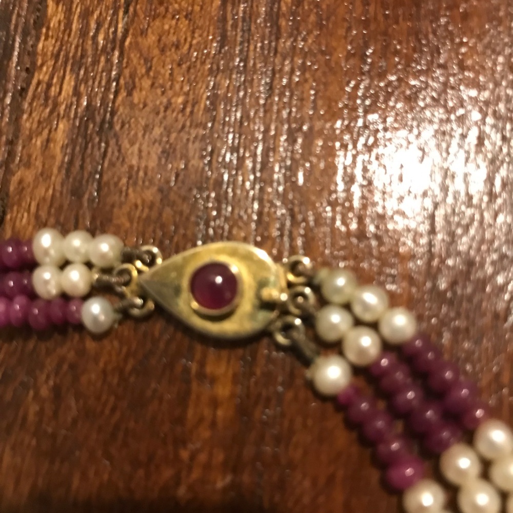 RARE Freshwater Pearls/Rubies/Emerald Necklace - Picture 5 of 9